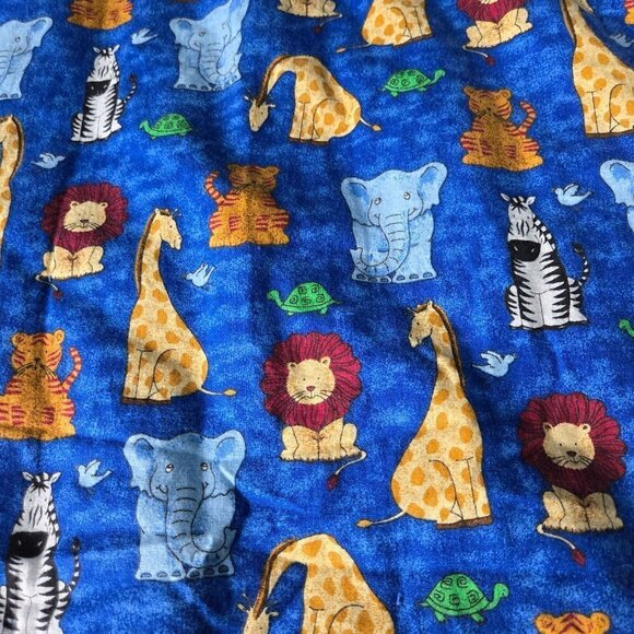 Handmade Children's Animal Print/ Cat Print 2 Sided Reversible Quilt 61"x34" - Picture 3 of 9